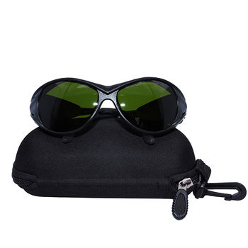 Fiber laser safety glasses with OD6+ protection for 1064nm wavelength